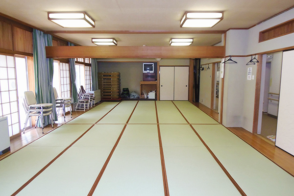 集会室